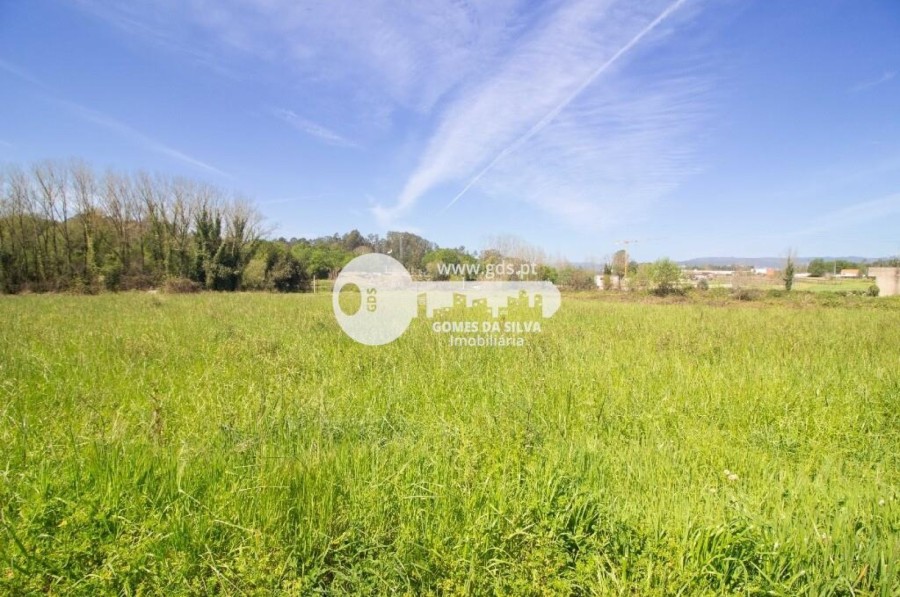 Terreno para Venda em Adaúfe, Braga, Braga - Imagem 2
