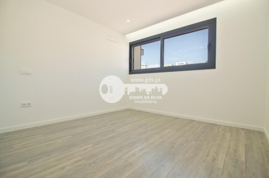 Moradia T4 para Venda em Nogueira, Fraião e Lamaçães, Braga, Braga - Imagem 18