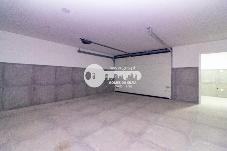 Moradia T4 para Venda em Nogueira, Fraião e Lamaçães, Braga, Braga - Imagem 26