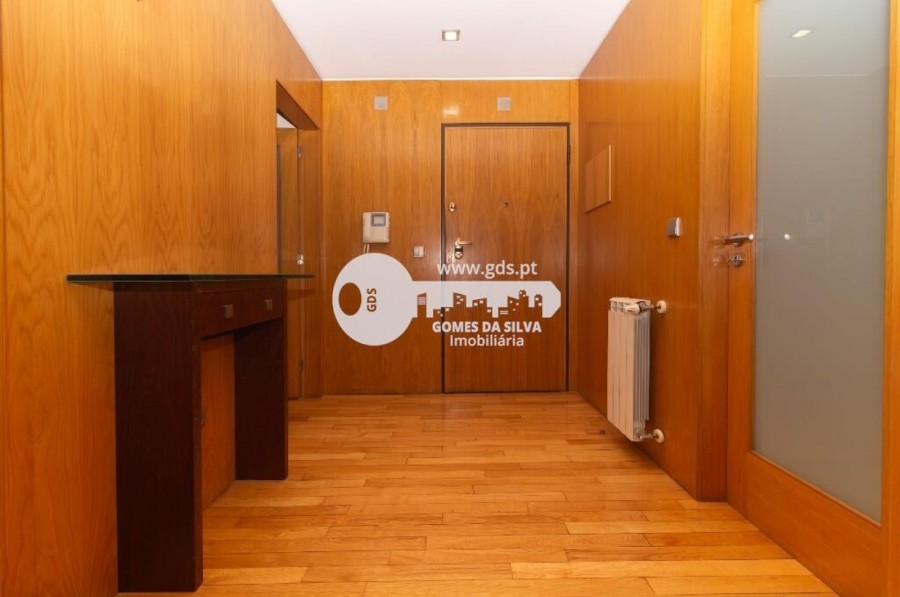 Apartamento T3 para Venda em Celeirós, Aveleda e Vimieiro, Braga, Braga - Imagem 2
