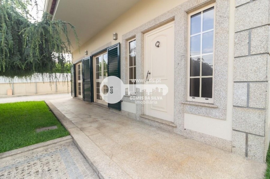 Moradia T4 para Venda em Ronfe, Guimarães, Braga - Imagem 2