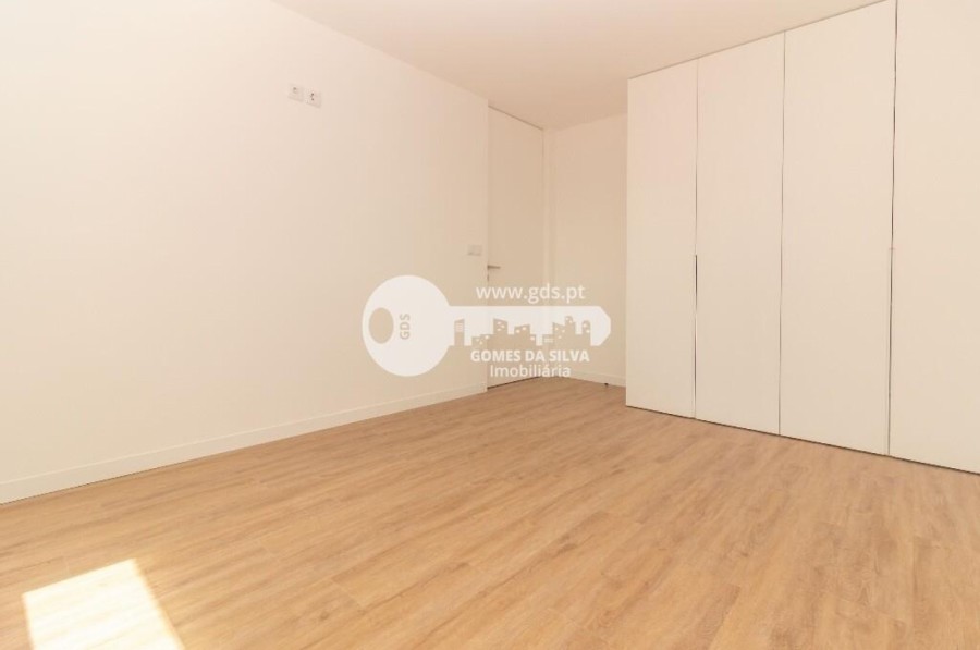 Apartamento T3 para Arrendamento em Vila Verde e Barbudo, Vila Verde, Braga - Imagem 14
