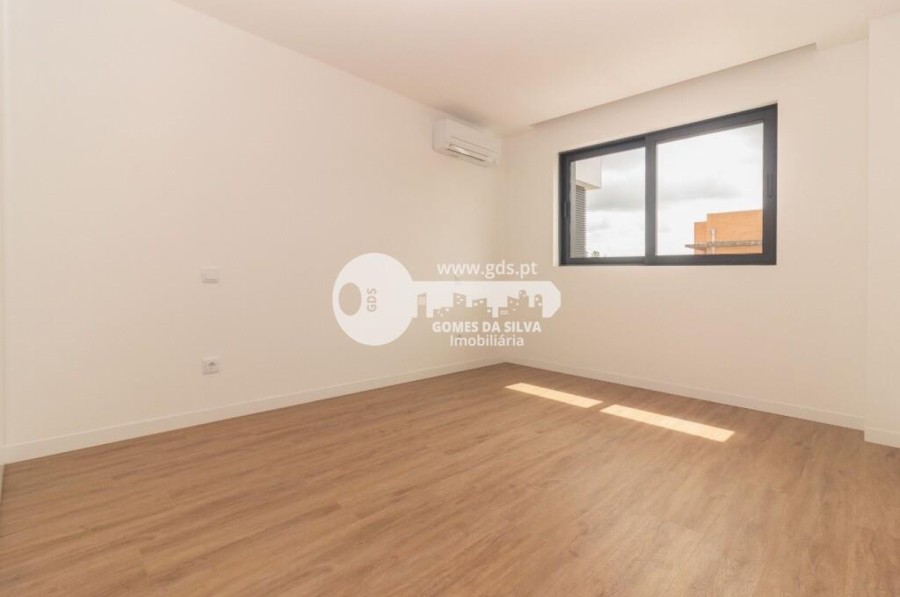 Apartamento T3 para Arrendamento em Vila Verde e Barbudo, Vila Verde, Braga - Imagem 13