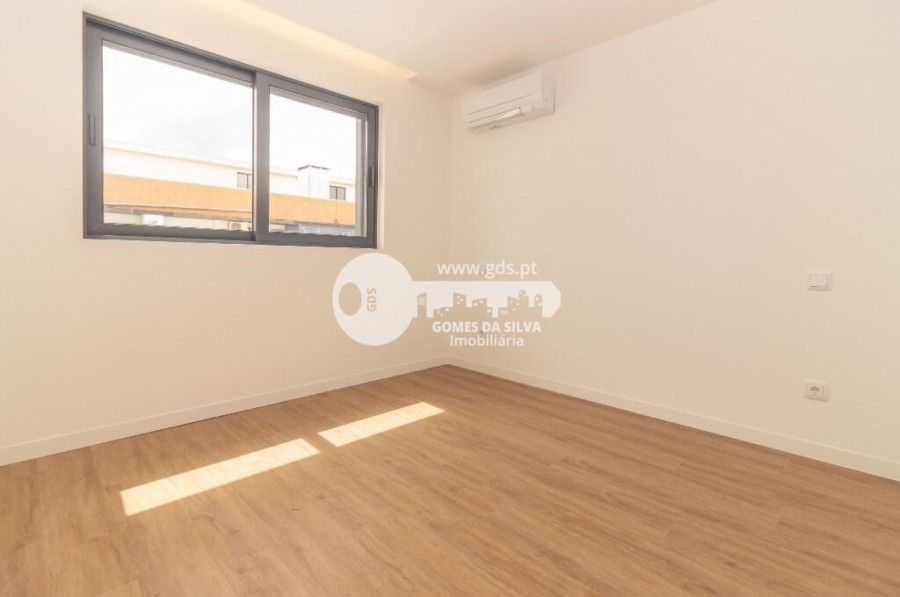 Apartamento T3 para Arrendamento em Vila Verde e Barbudo, Vila Verde, Braga - Imagem 15