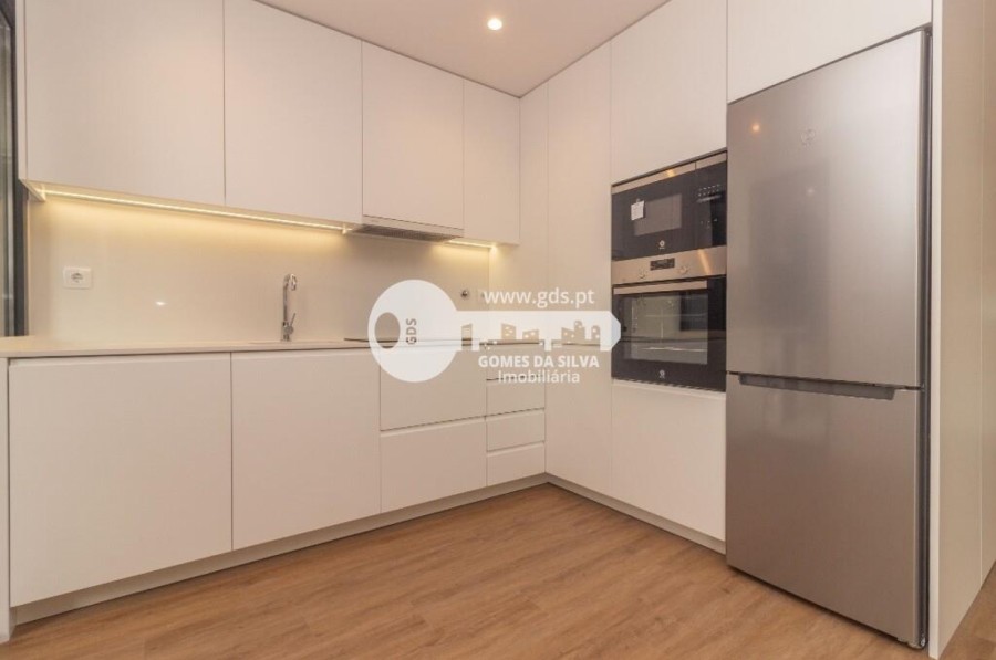 Apartamento T3 para Arrendamento em Vila Verde e Barbudo, Vila Verde, Braga - Imagem 5