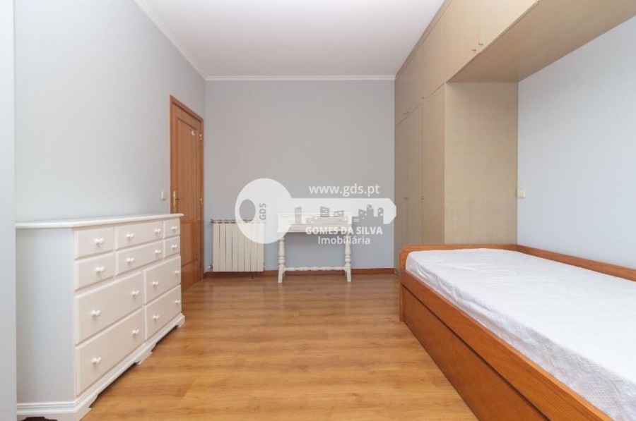 Apartamento T2 para Arrendamento em Nogueira, Fraião e Lamaçães, Braga, Braga - Imagem 21
