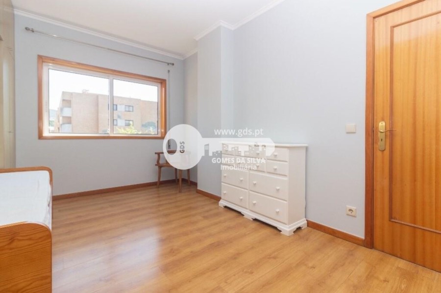 Apartamento T2 para Arrendamento em Nogueira, Fraião e Lamaçães, Braga, Braga - Imagem 19