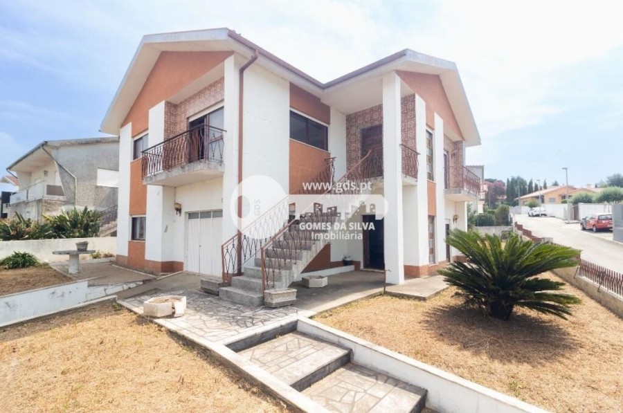 Moradia T5+ para Venda em Nine, Vila Nova de Famalicão, Braga