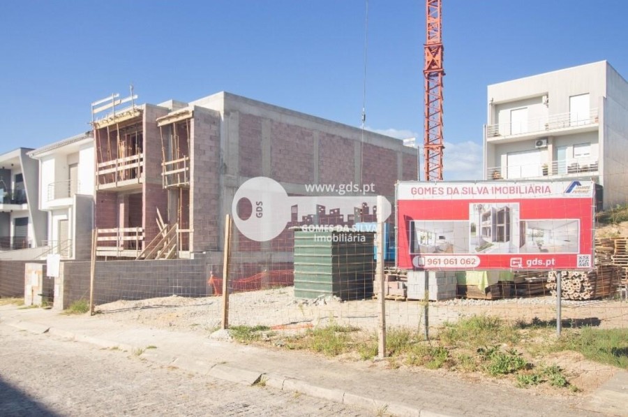 Moradia T3 para Venda em Priscos, Braga, Braga