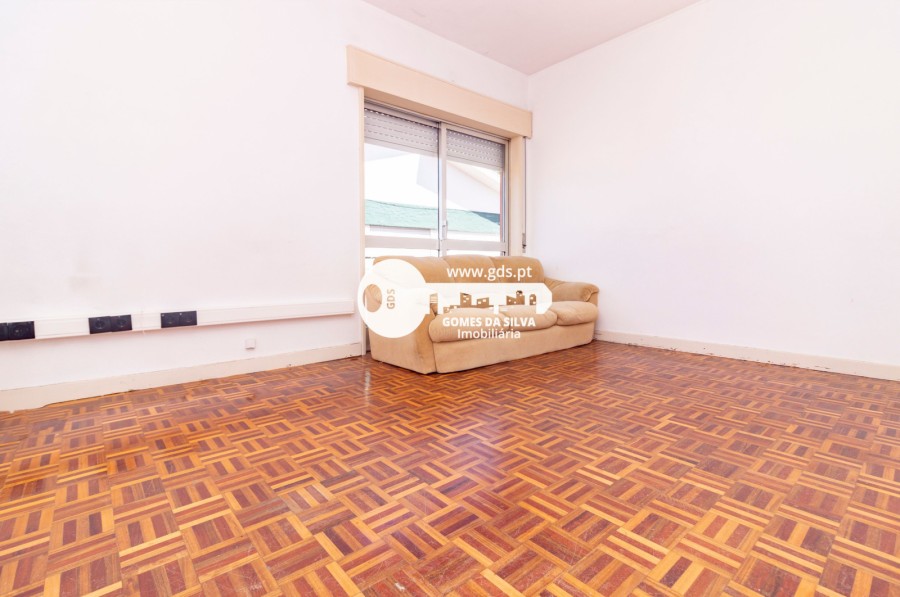 Prédio em Moreira, Maia, Porto - Imagem 17