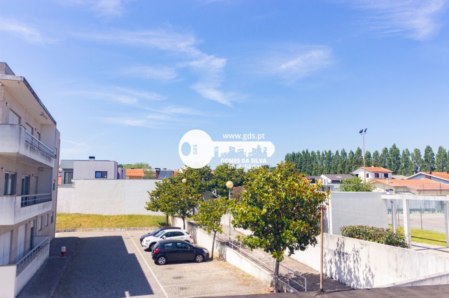 Prédio em Moreira, Maia, Porto - Imagem 13