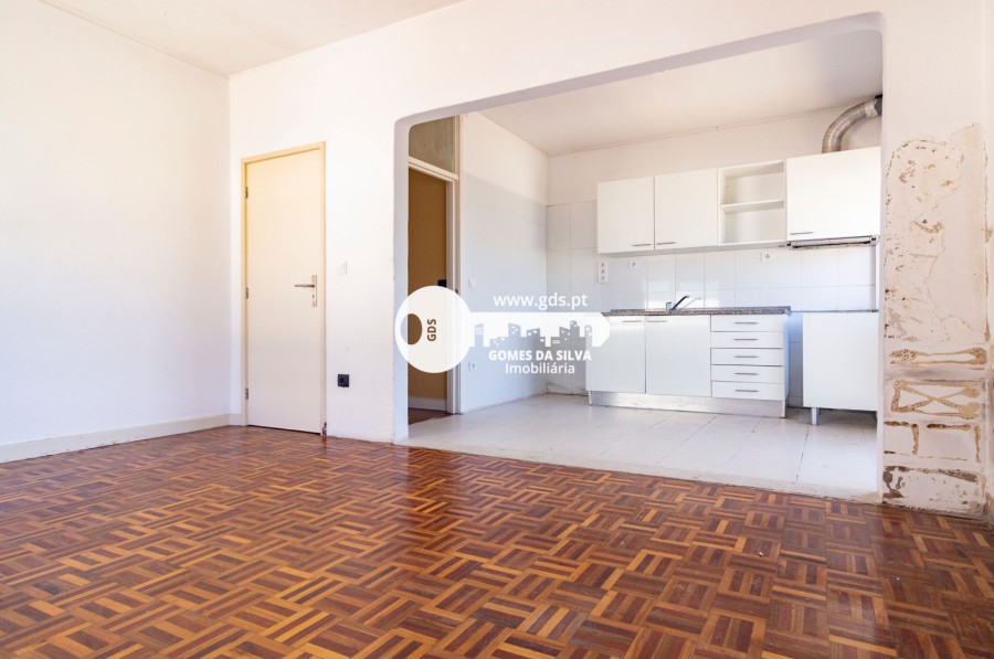 Prédio em Moreira, Maia, Porto - Imagem 18