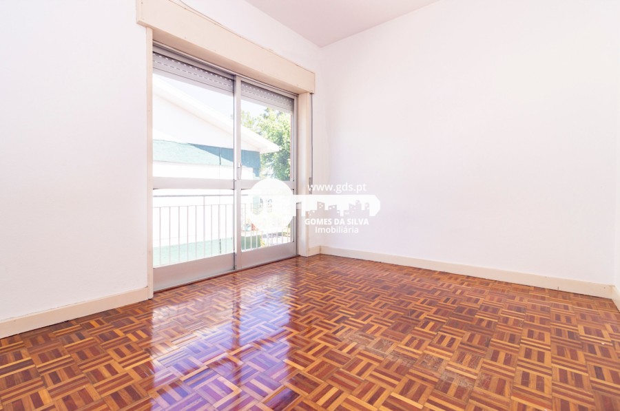 Prédio em Moreira, Maia, Porto - Imagem 19