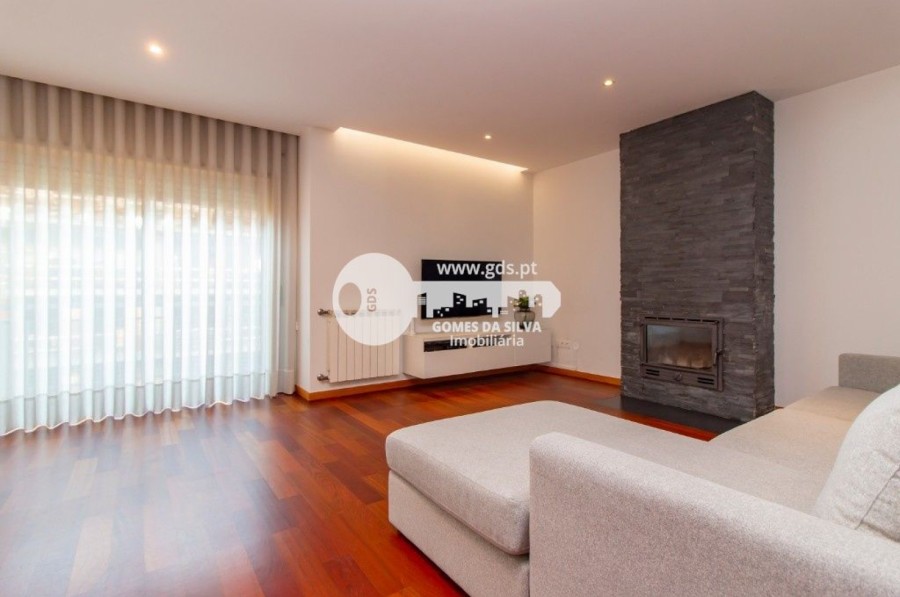 Apartamento em Braga (Maximinos, Sé e Cividade), Braga, Braga - Imagem 3