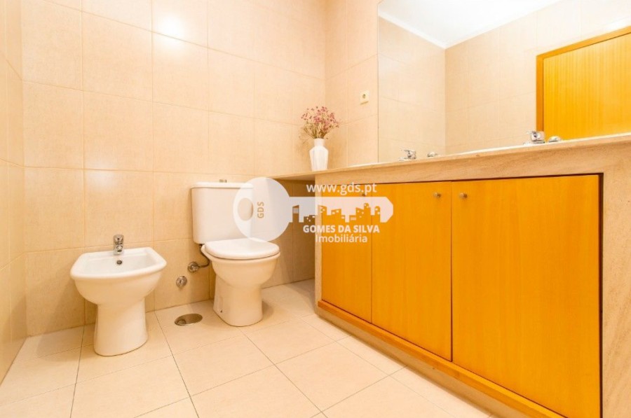 Apartamento em Braga (Maximinos, Sé e Cividade), Braga, Braga - Imagem 42