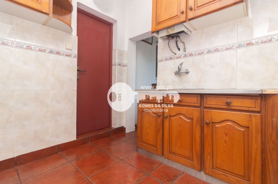 Moradia Bifamiliar com Potencial de Rentabilização– São Victor, Braga - Gomes da Silva - Imagem 22 Moradia em São Victor, Braga, Braga - Imagem 22