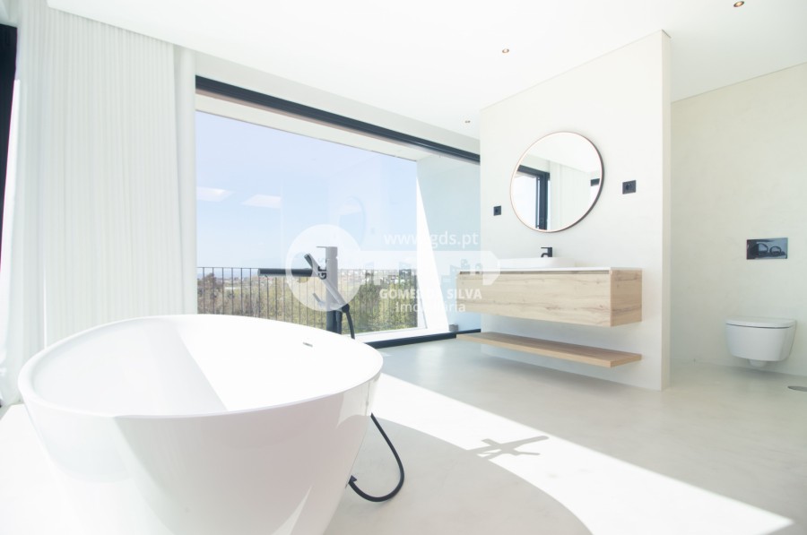 Moradia T3 Contemporânea e Diferenciada em Braga - Gomes da Silva - Imagem 11 Moradia em Lomar e Arcos, Braga, Braga - Imagem 11