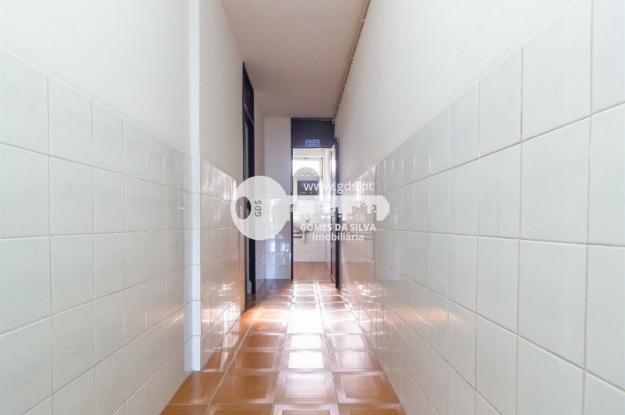 Pavilhão Industrial com lote de 5.850m2 em Espinho - Gomes da Silva - Imagem 7 Armazém em Espinho, Braga, Braga - Imagem 7