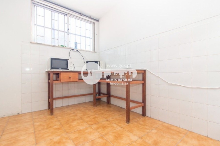 Pavilhão Industrial com lote de 5.850m2 em Espinho - Gomes da Silva - Imagem 4 Armazém em Espinho, Braga, Braga - Imagem 4