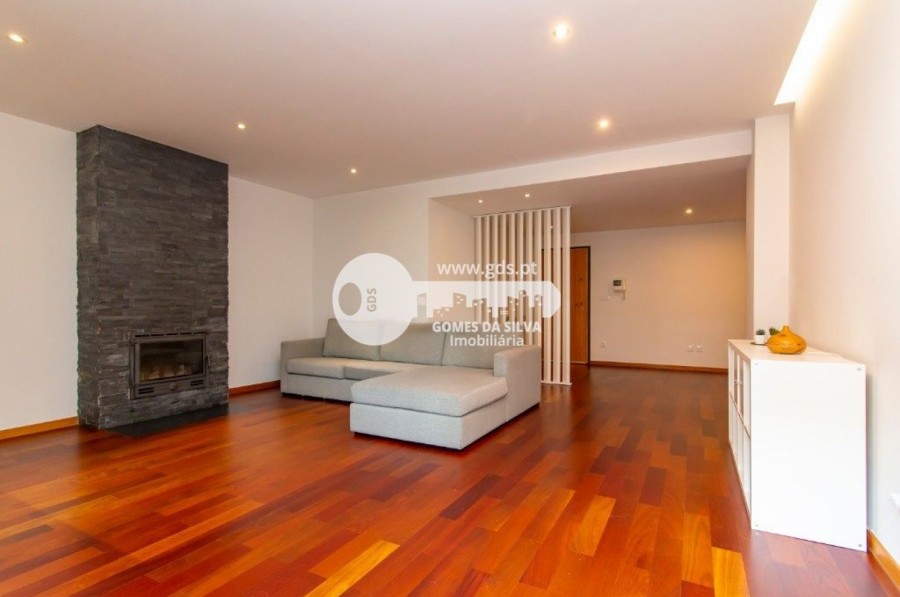 Apartamento em Braga (Maximinos, Sé e Cividade), Braga, Braga - Imagem 13