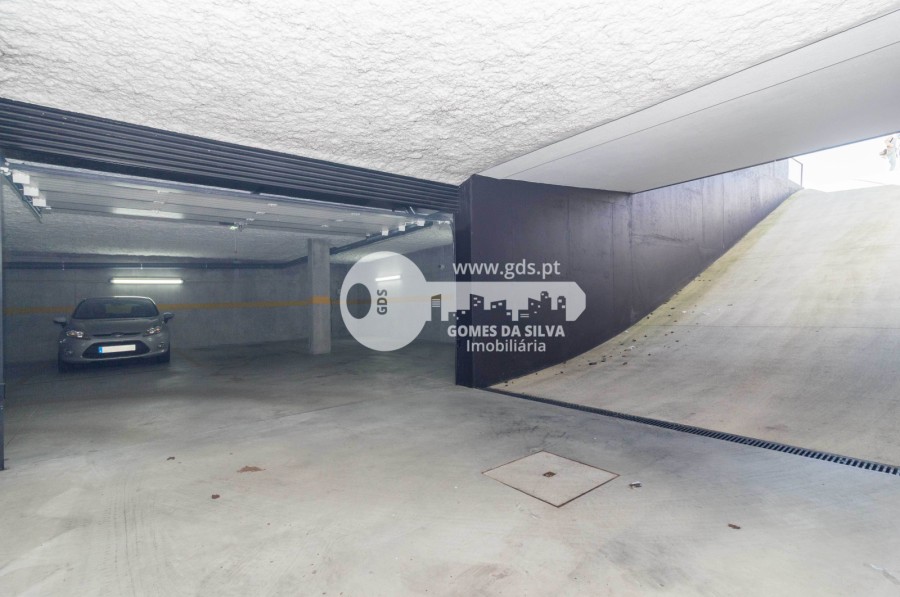 Loja sita em São Pedro da Cova com 95m2 com garagem - Gomes da Silva - Imagem 14 Loja em São Pedro da Cova, Gondomar, Porto - Imagem 14