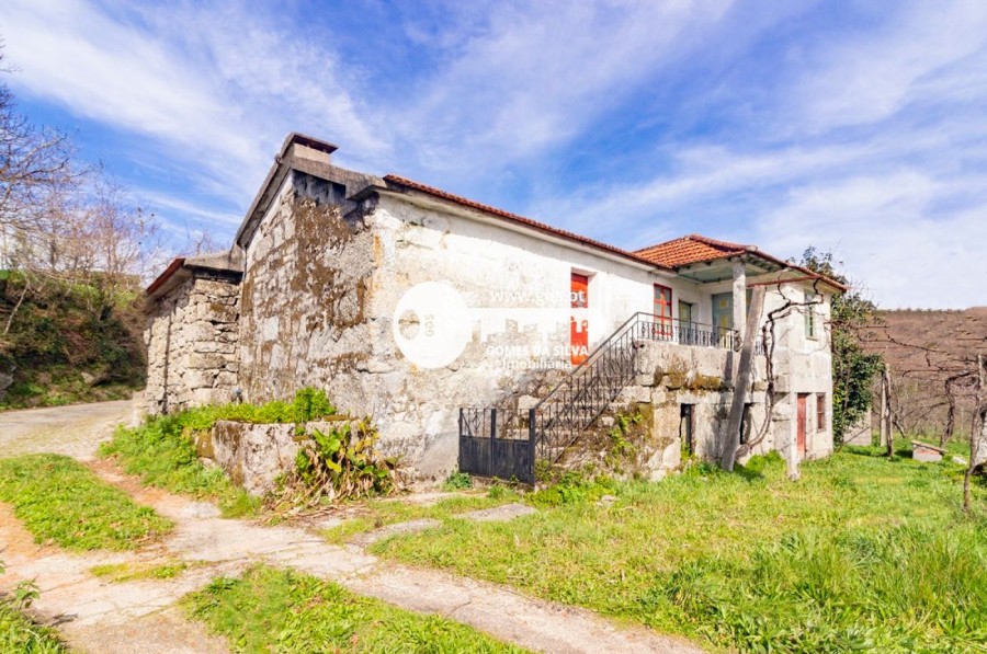 Terreno em Estorãos, Fafe, Braga