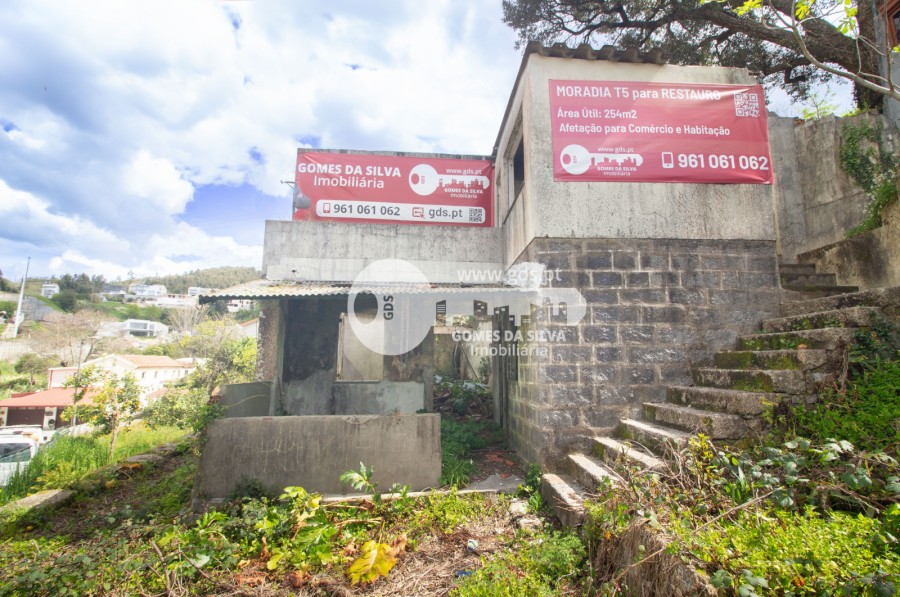 Moradia em Esporões, Braga, Braga