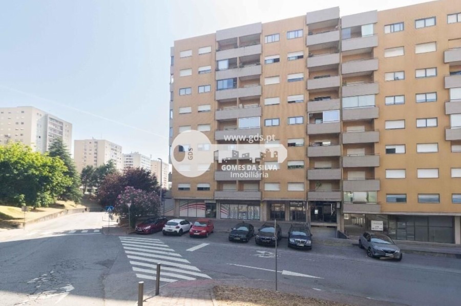 Apartamento T3 em Excelente Estado – Rua Quinta das Cabanas, Braga - Gomes da Silva - Imagem 10 Apartamento em São Vicente, Braga, Braga - Imagem 10