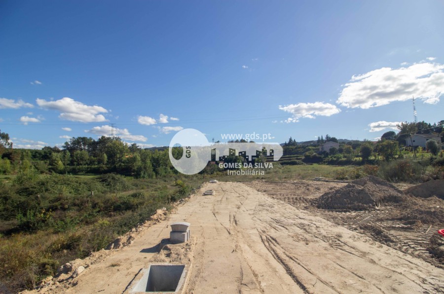 Lote para Moradia Individual com 491 m² – Loteamento de Luxo em Águas Santas, Moure - Gomes da Silva - Imagem 8 Lote em Águas Santas e Moure, Póvoa de Lanhoso, Braga - Imagem 8