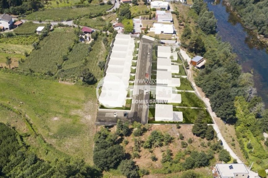 Lote em Águas Santas e Moure, Póvoa de Lanhoso, Braga - Imagem 2