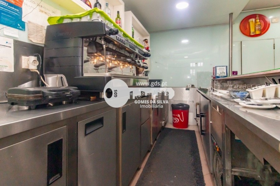 Com negócio em São Vicente, Braga, Braga - Imagem 1