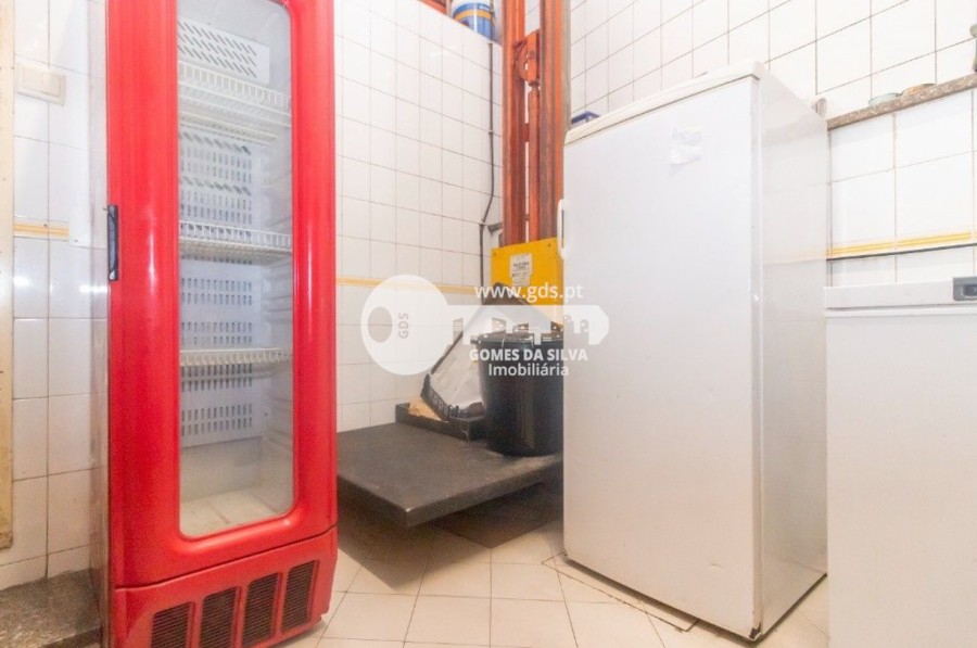 Com negócio em São Vicente, Braga, Braga - Imagem 5