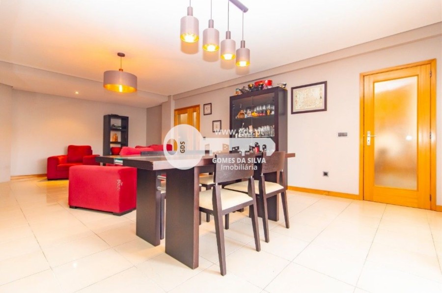 Apartamento em Nogueira, Fraião e Lamaçães, Braga, Braga - Imagem 6