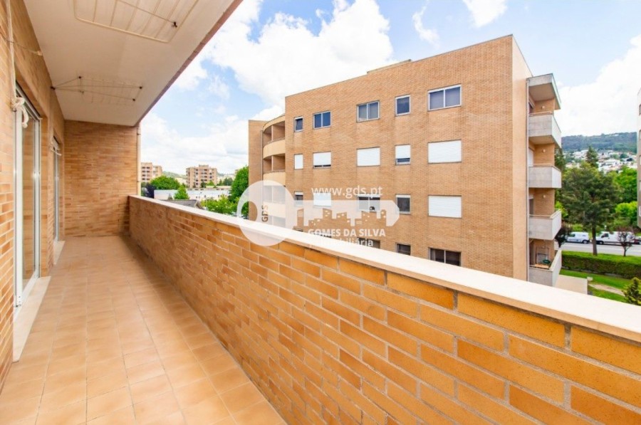 Apartamento em Nogueira, Fraião e Lamaçães, Braga, Braga - Imagem 36