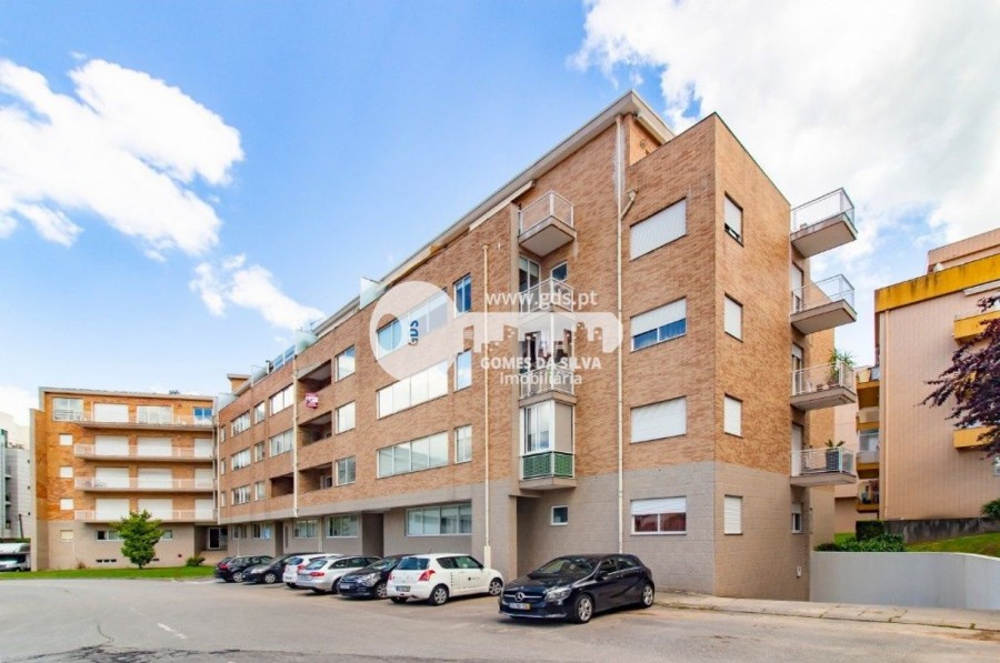 Apartamento em Nogueira, Fraião e Lamaçães, Braga, Braga - Imagem 3