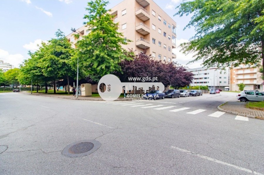 Apartamento em Nogueira, Fraião e Lamaçães, Braga, Braga - Imagem 12