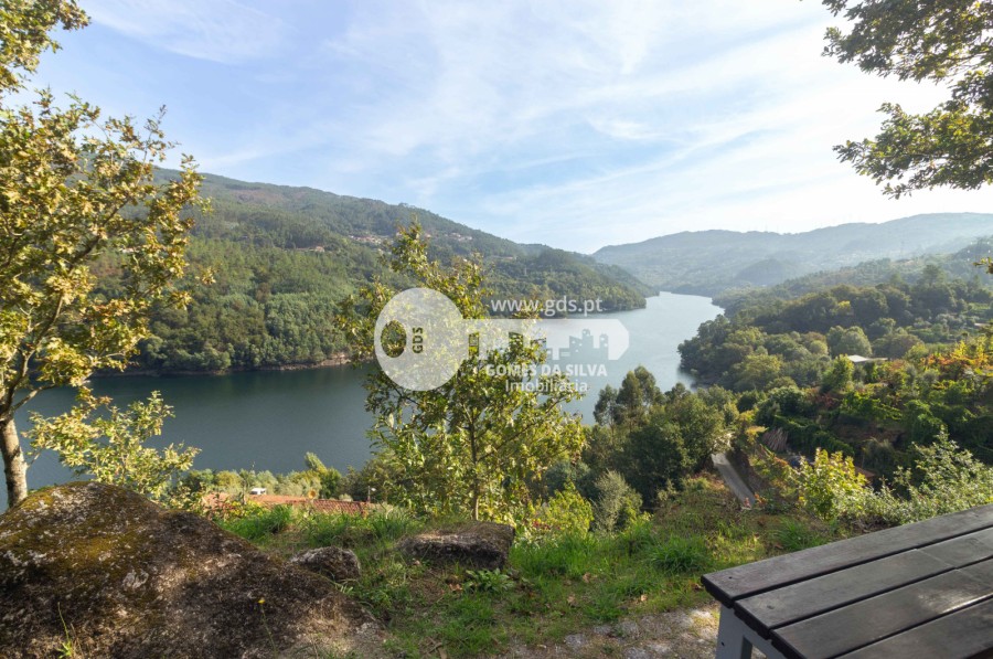 Moradia T3 com 1383m2 em Pandozes, Parada de Bouro Vieira do Minho - Gomes da Silva - Imagem 24 Moradia em Parada do Bouro, Vieira do Minho, Braga - Imagem 24