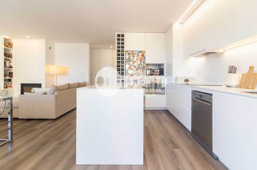 Apartamento T2 Moderno e Totalmente Mobilado e Equipado - Gomes da Silva - Imagem 23 Apartamento em Braga (Maximinos, Sé e Cividade), Braga, Braga - Imagem 23