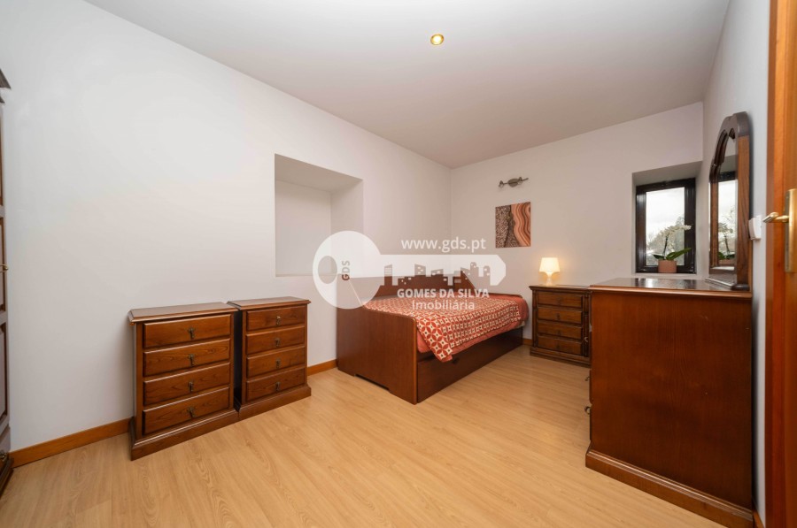 Moradia em Santa Lucrécia de Algeriz e Navarra, Braga, Braga - Imagem 17