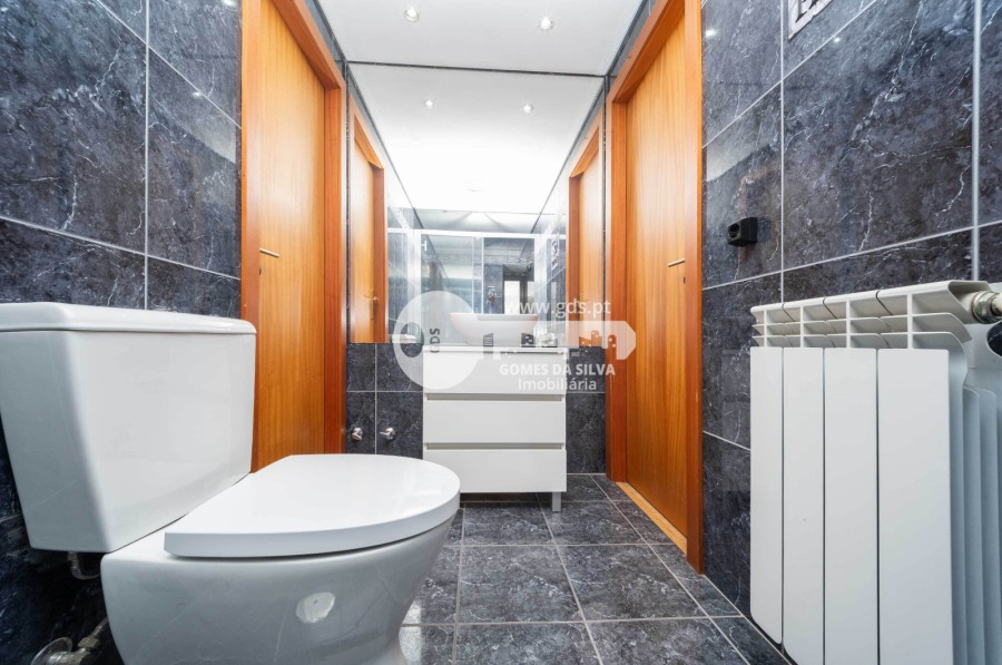 Moradia em Santa Lucrécia de Algeriz e Navarra, Braga, Braga - Imagem 20