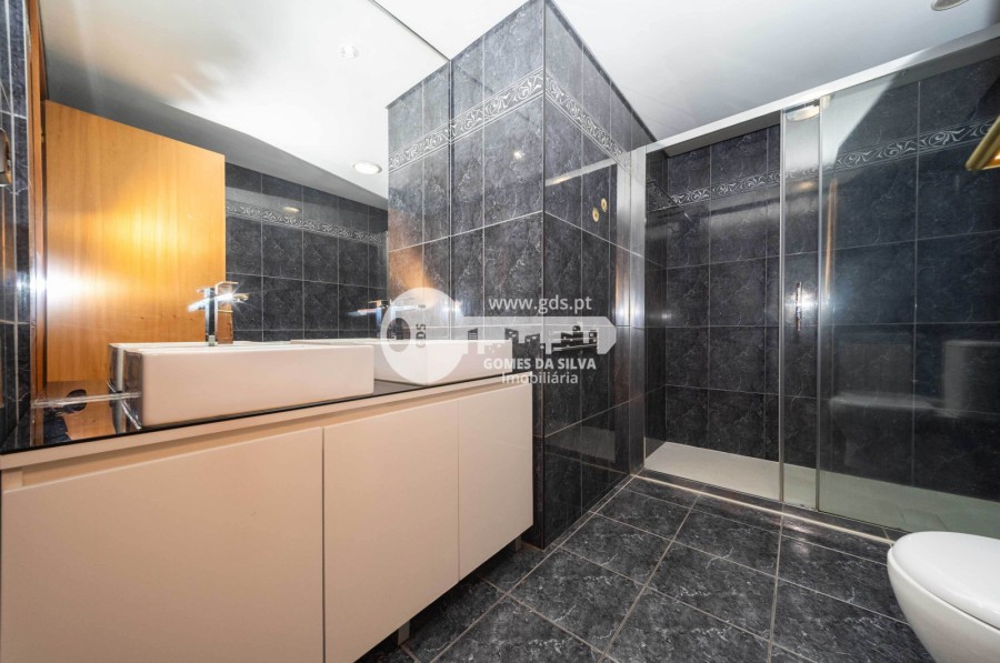 Moradia em Santa Lucrécia de Algeriz e Navarra, Braga, Braga - Imagem 26