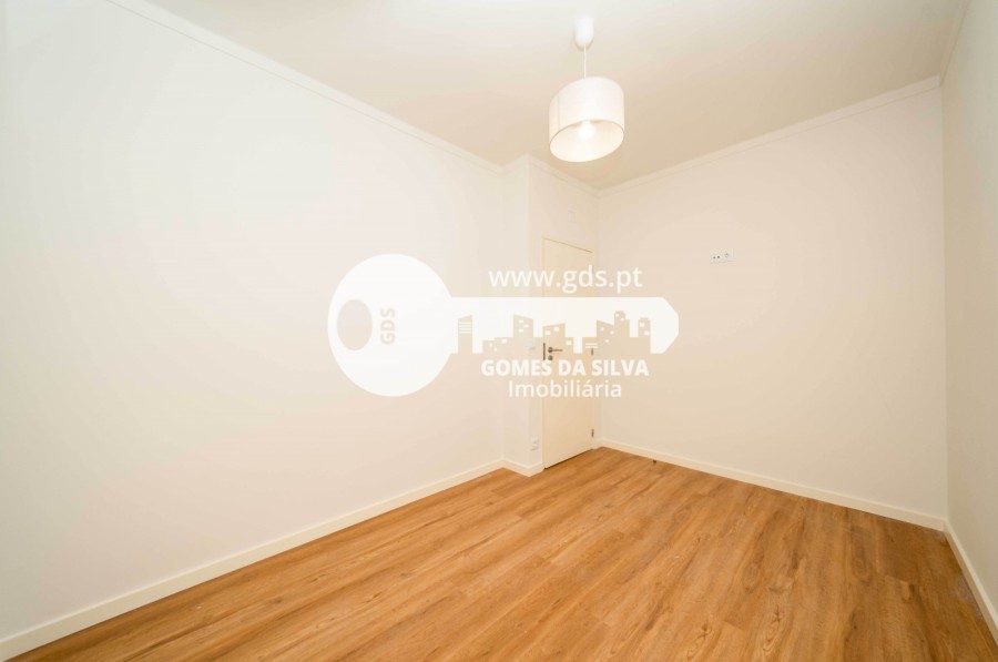Apartamento T4 para arrendamento na Rua Conselheiro Januário - Gomes da Silva - Imagem 15 Apartamento em Braga São Vicente, Braga, Braga - Imagem 15