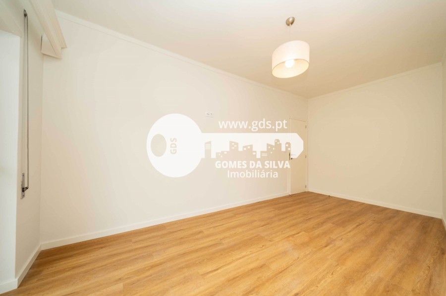 Apartamento T4 para arrendamento na Rua Conselheiro Januário - Gomes da Silva - Imagem 22 Apartamento em Braga São Vicente, Braga, Braga - Imagem 22