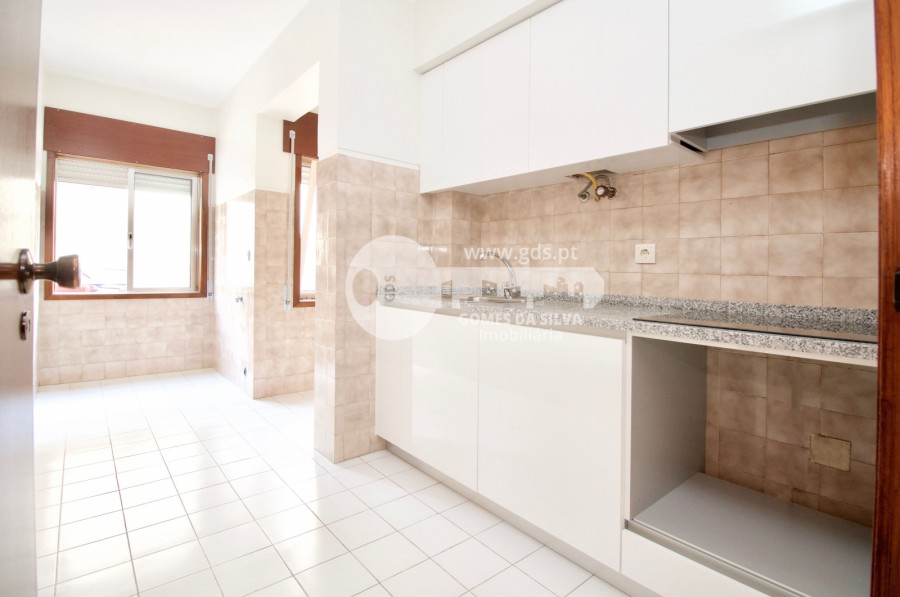 T2 p/ investimento sito em Lomar, Braga - Gomes da Silva - Imagem 2 Apartamento em Lomar e Arcos, Braga, Braga - Imagem 2