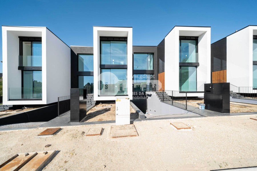 Lote para construção em Maximinos com 333m2 - Gomes da Silva - Imagem 4 Lote em Braga (Maximinos, Sé e Cividade), Braga, Braga - Imagem 4