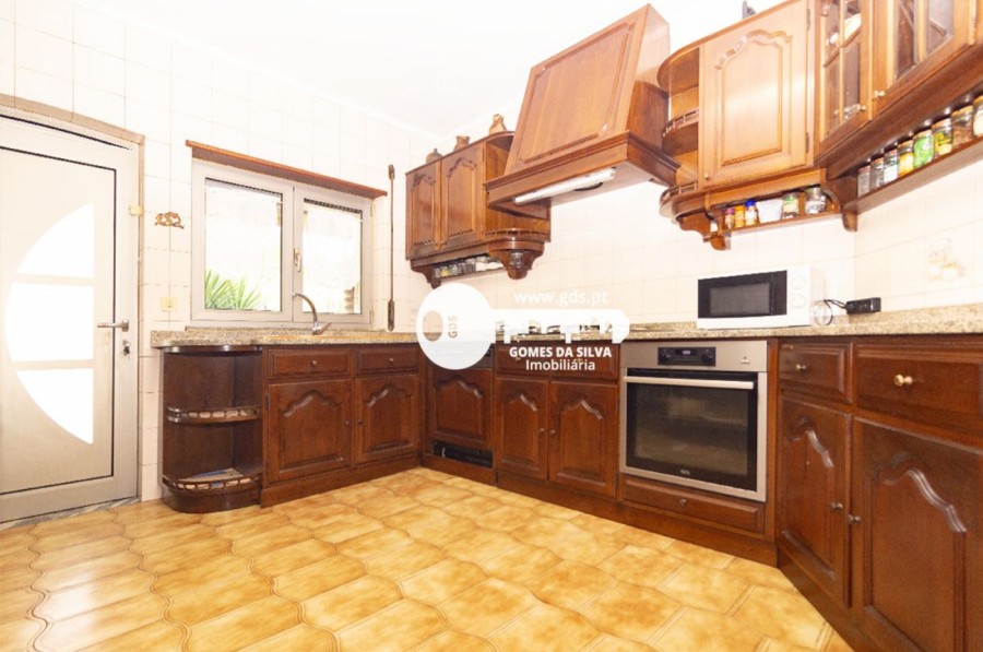 Moradia T4 com acesso exclusivo ao rio - Gomes da Silva - Imagem 5 Moradia em Coucieiro, Vila Verde, Braga - Imagem 5