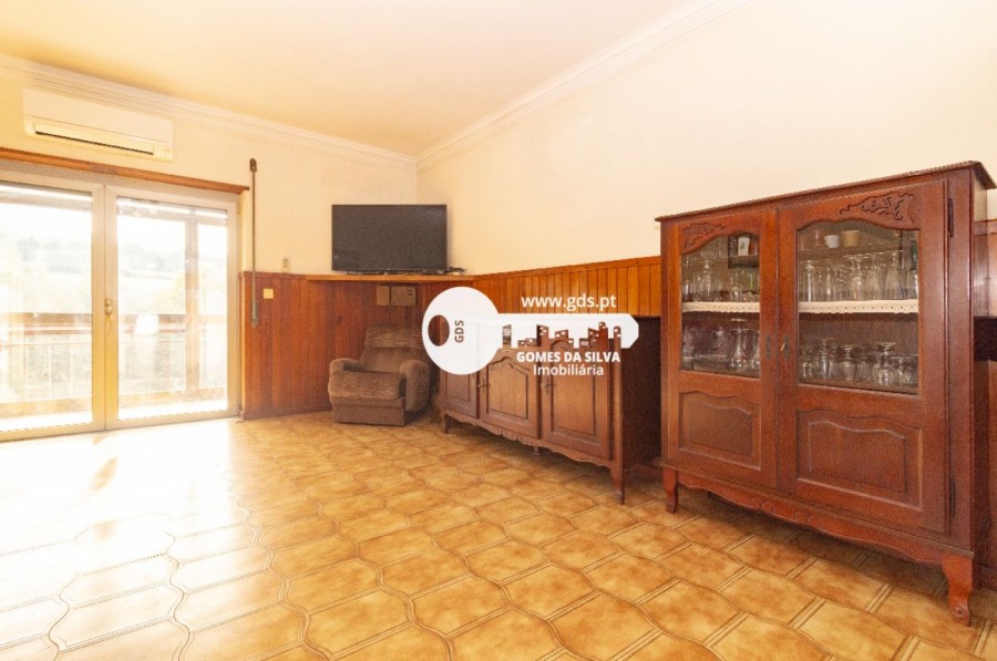 Moradia T4 com acesso exclusivo ao rio - Gomes da Silva - Imagem 38 Moradia em Coucieiro, Vila Verde, Braga - Imagem 38