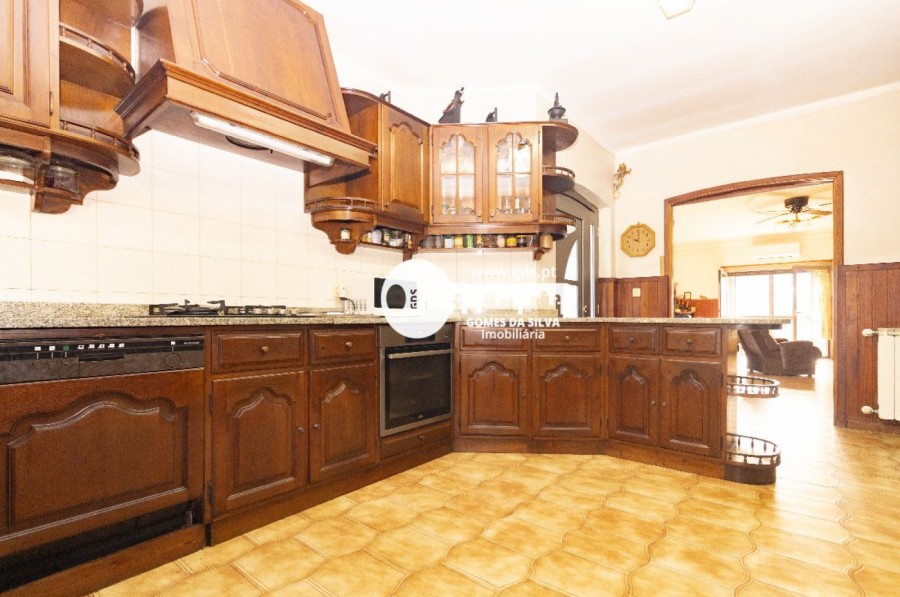 Moradia T4 com acesso exclusivo ao rio - Gomes da Silva - Imagem 6 Moradia em Coucieiro, Vila Verde, Braga - Imagem 6