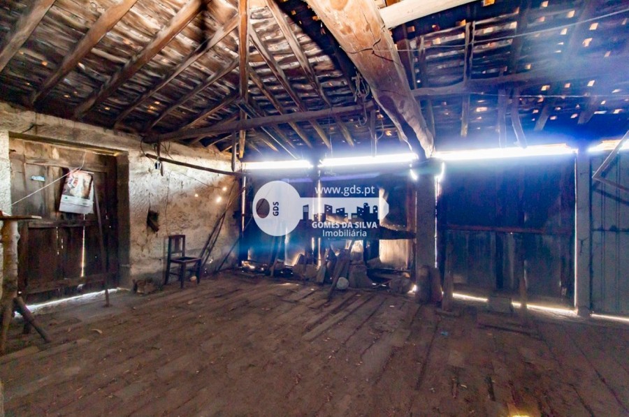 Quintinha para restauro em Lago - Gomes da Silva - Imagem 13 Moradia em Lago, Amares, Braga - Imagem 13