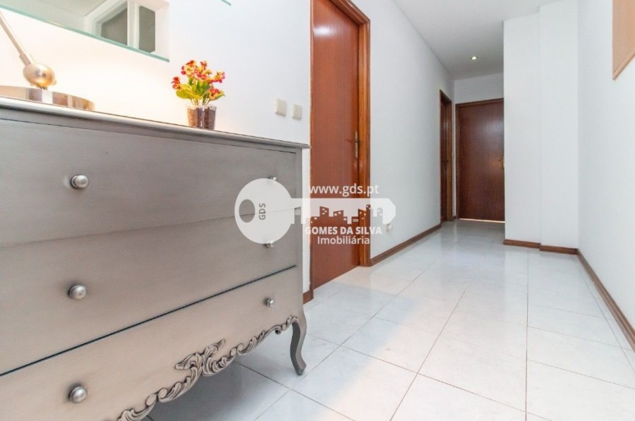 Apartamento em Nogueira, Fraião e Lamaçães, Braga, Braga - Imagem 5